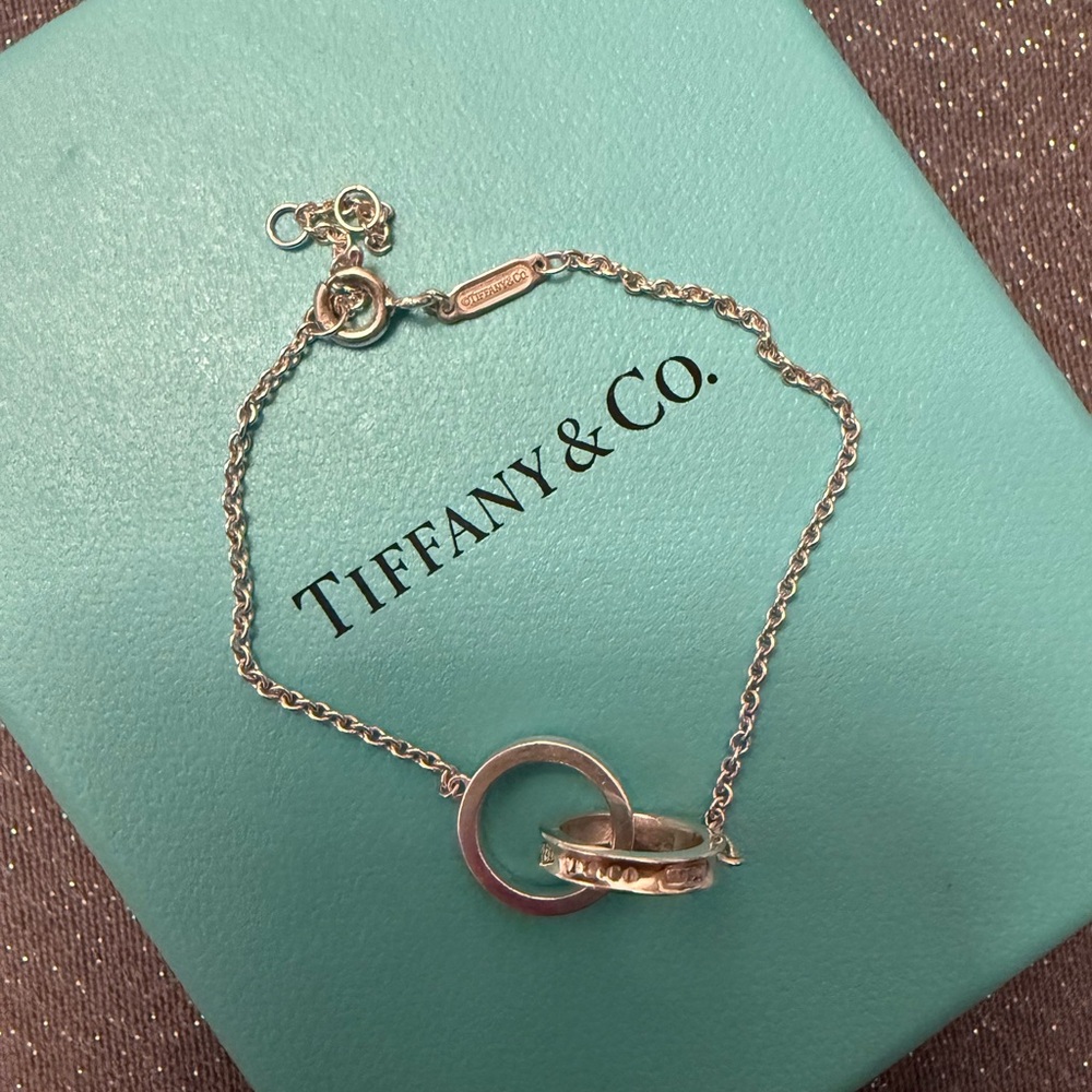 Tiffany & Co. Silver Interlocking Circles Bracelet